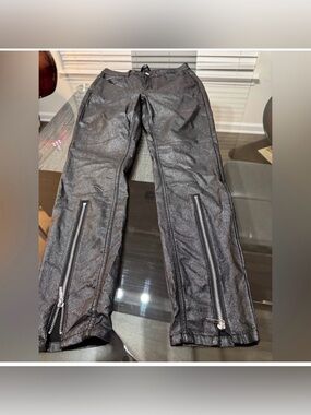 bebe Shimmery Black skinny pants